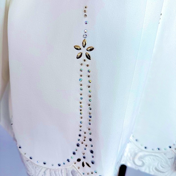 BEU Marc International Blazer with Intricate Beading and Notched Lapels (861) - Picture 7 of 15